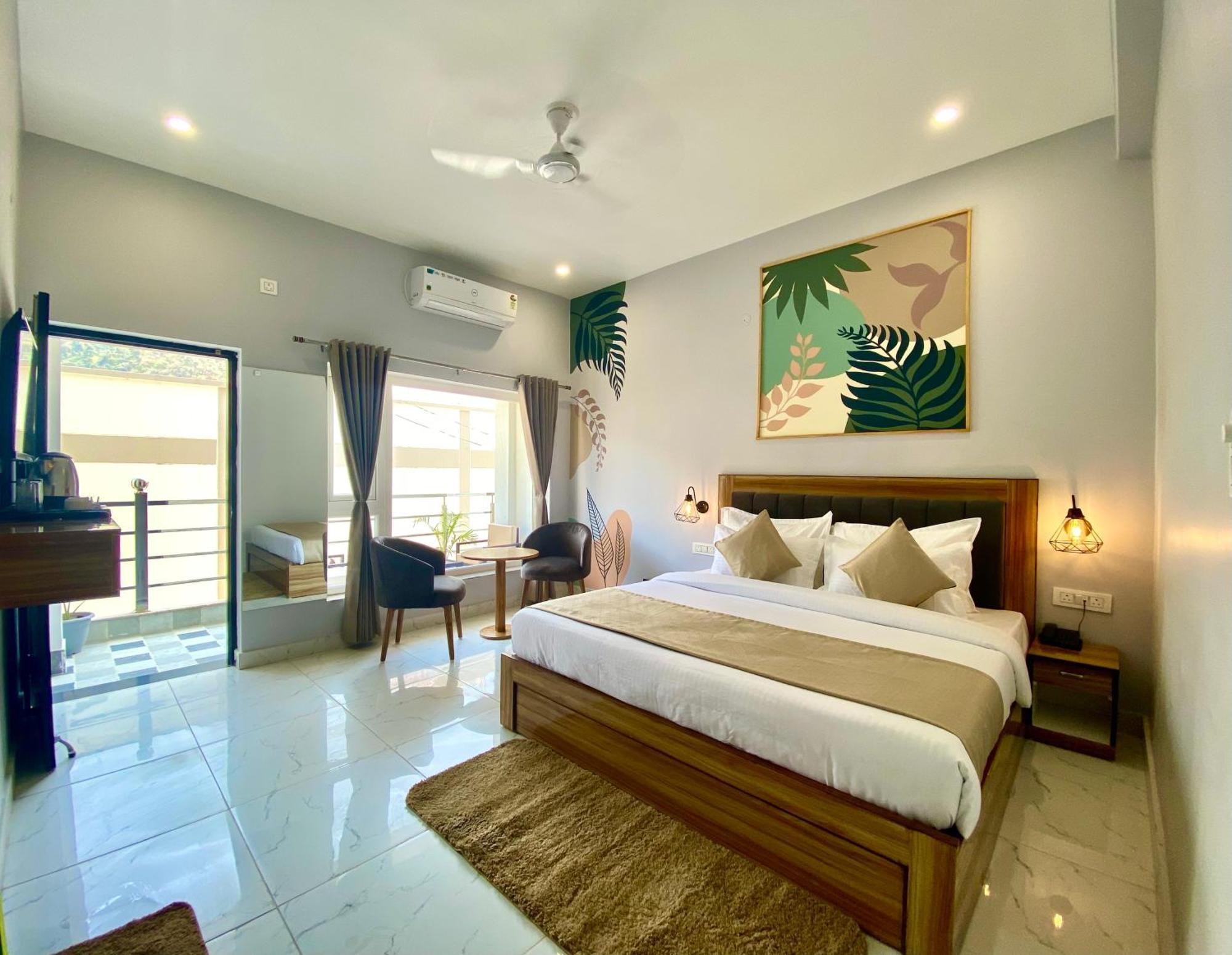 Hotel Wraveler Inn Ришикеш Экстерьер фото