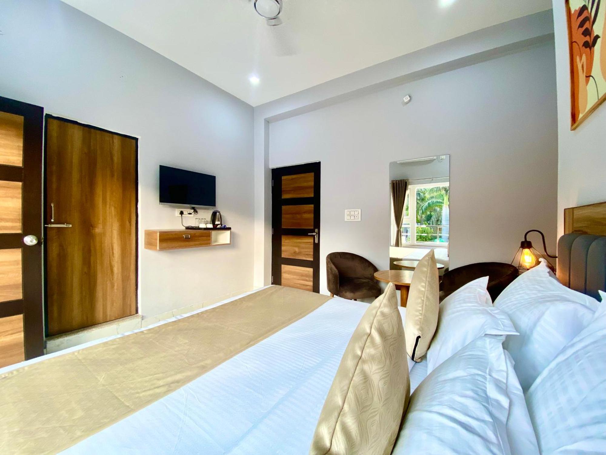 Hotel Wraveler Inn Ришикеш Экстерьер фото