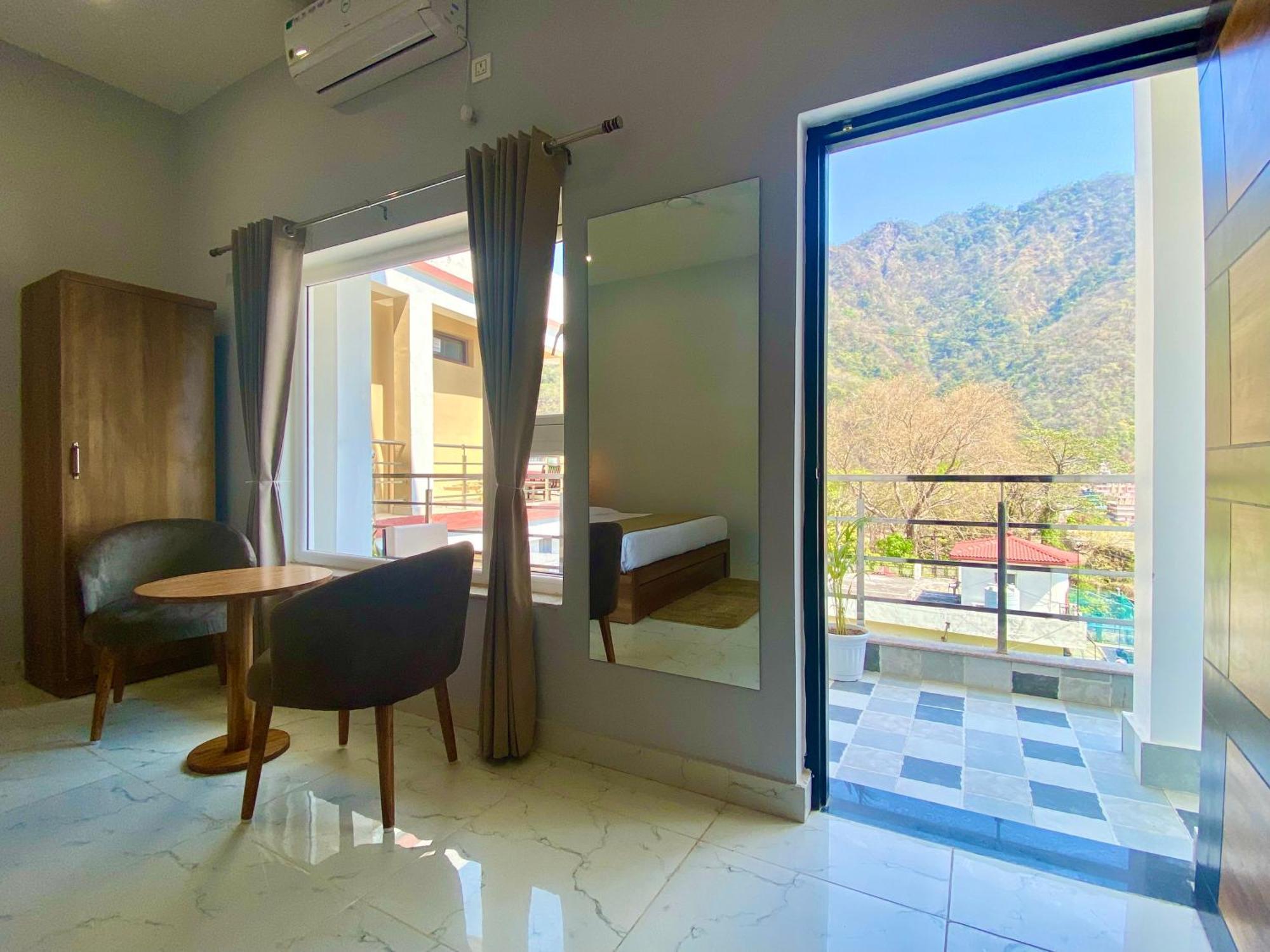 Hotel Wraveler Inn Ришикеш Экстерьер фото