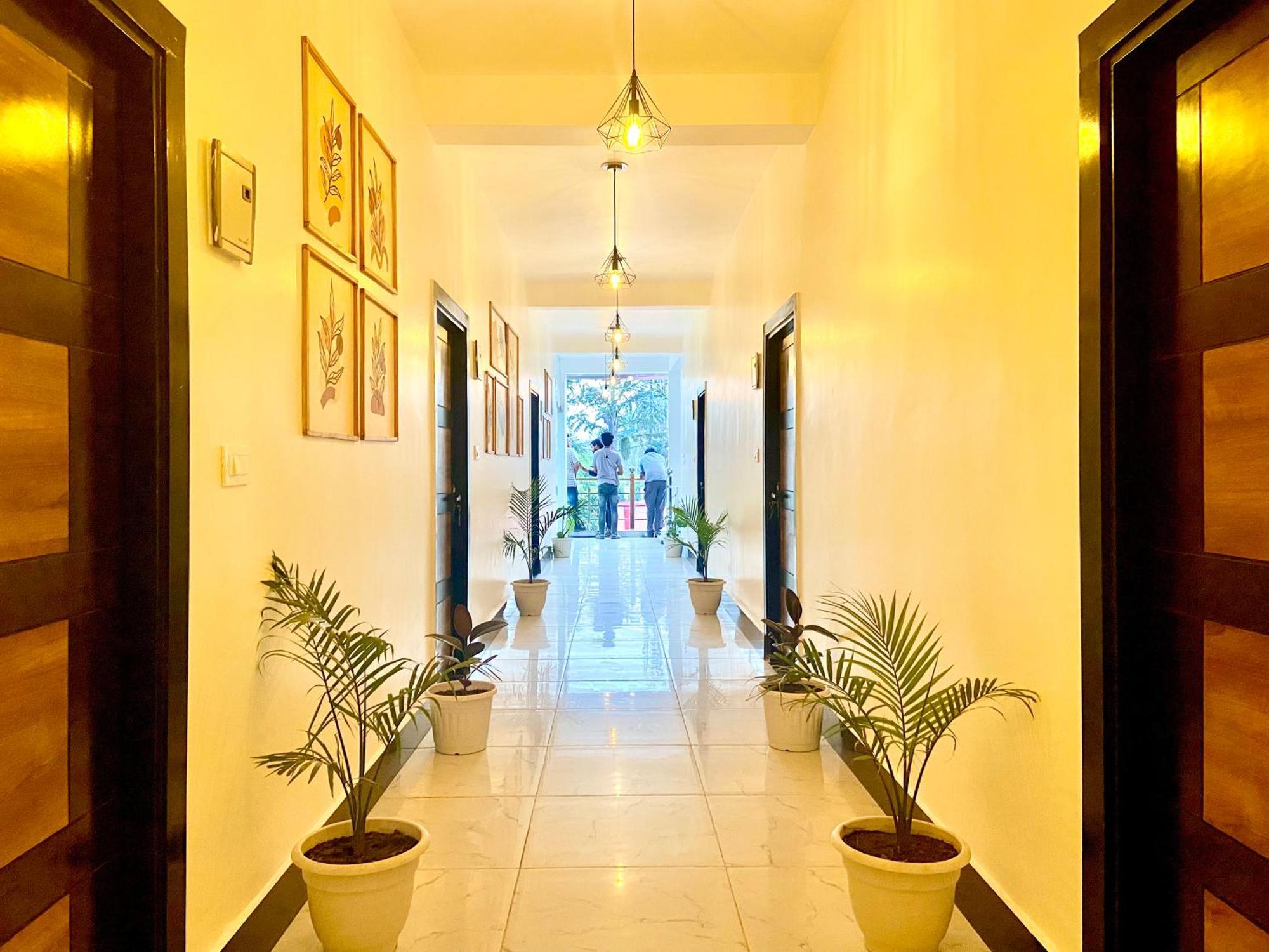 Hotel Wraveler Inn Ришикеш Экстерьер фото