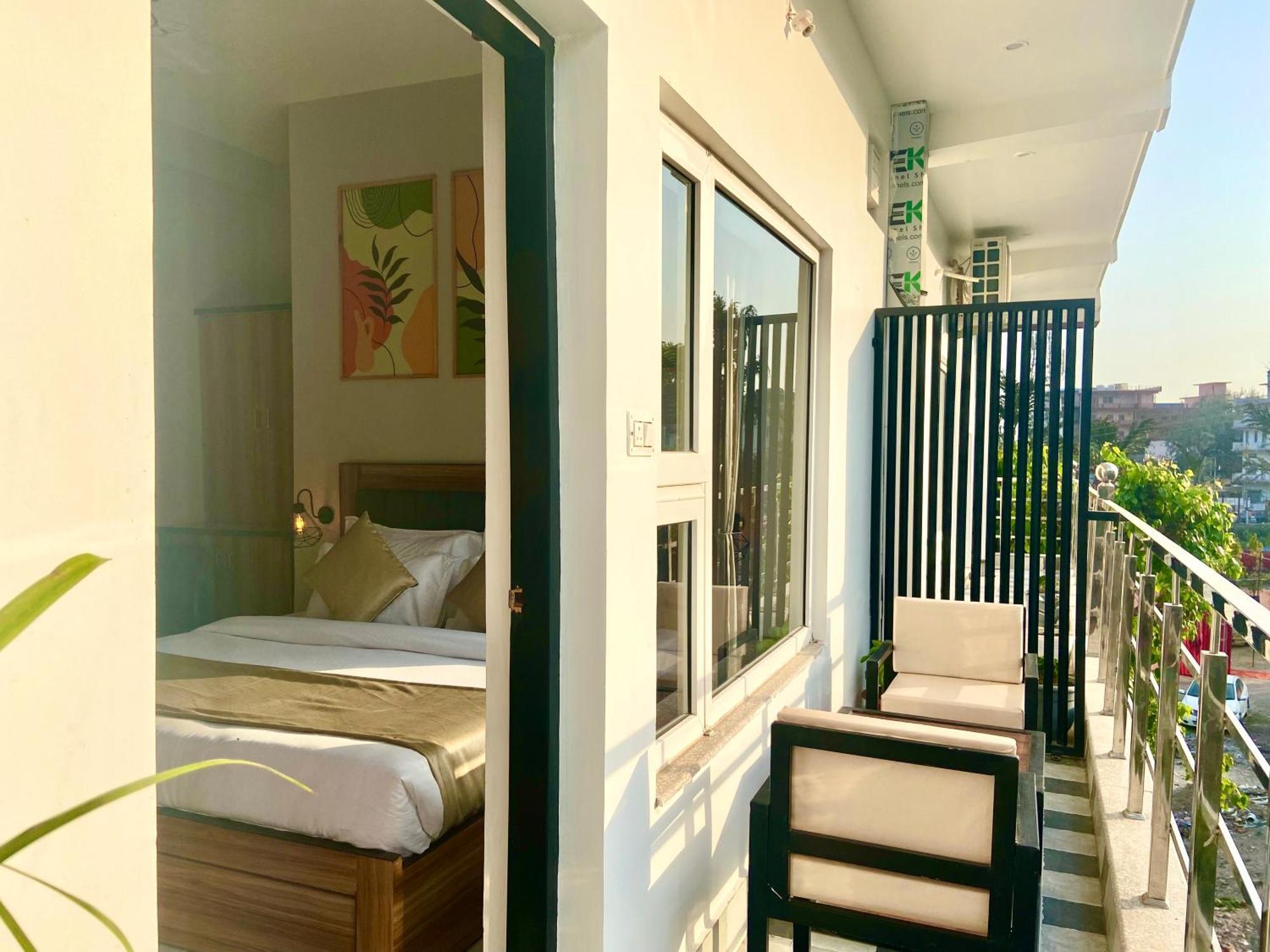 Hotel Wraveler Inn Ришикеш Экстерьер фото
