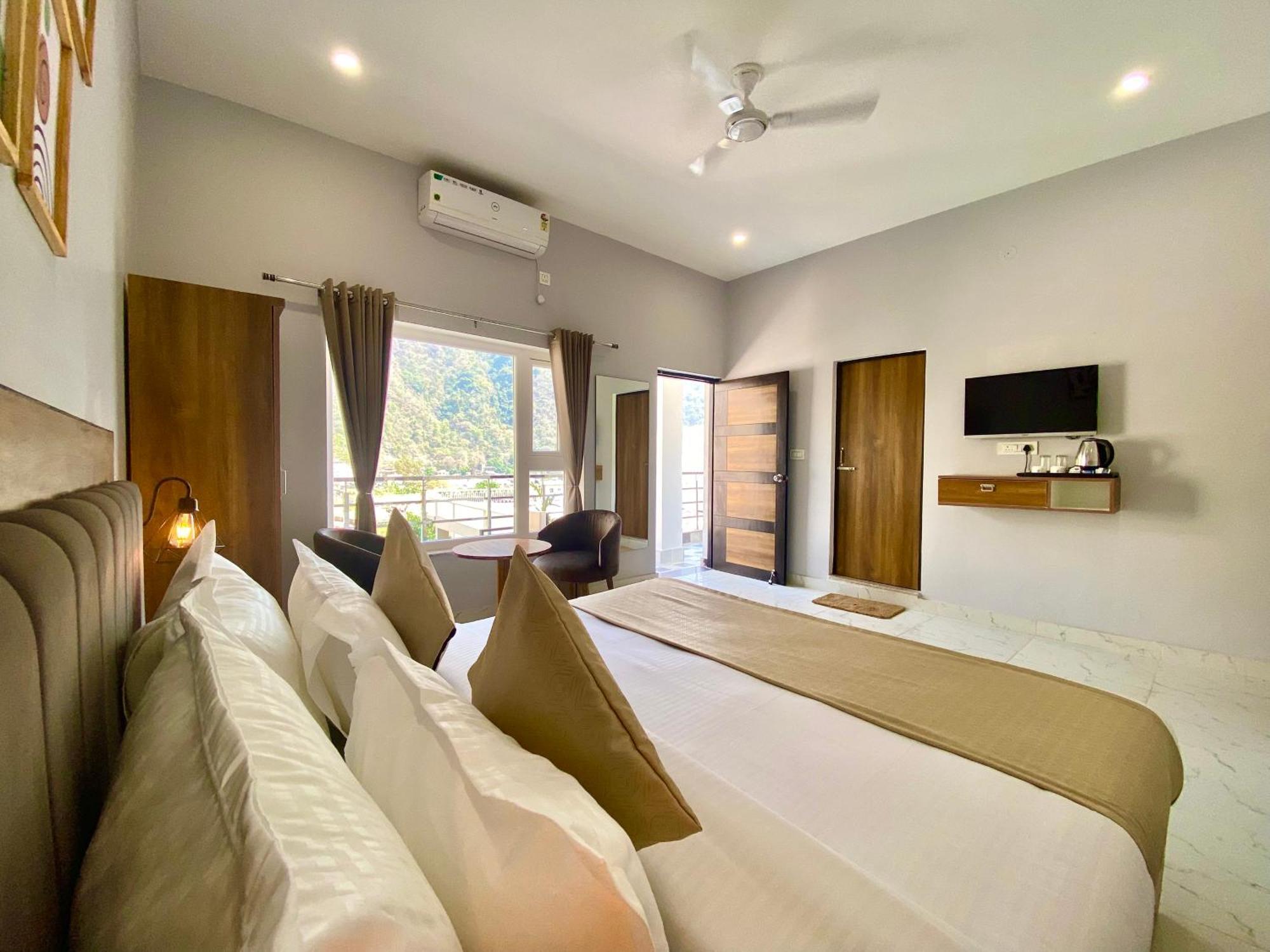 Hotel Wraveler Inn Ришикеш Экстерьер фото