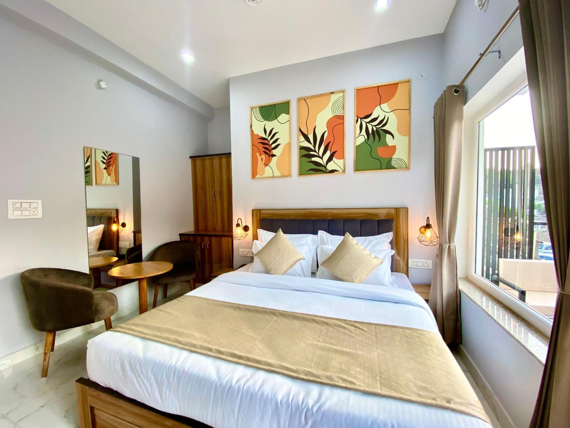 Hotel Wraveler Inn Ришикеш Экстерьер фото