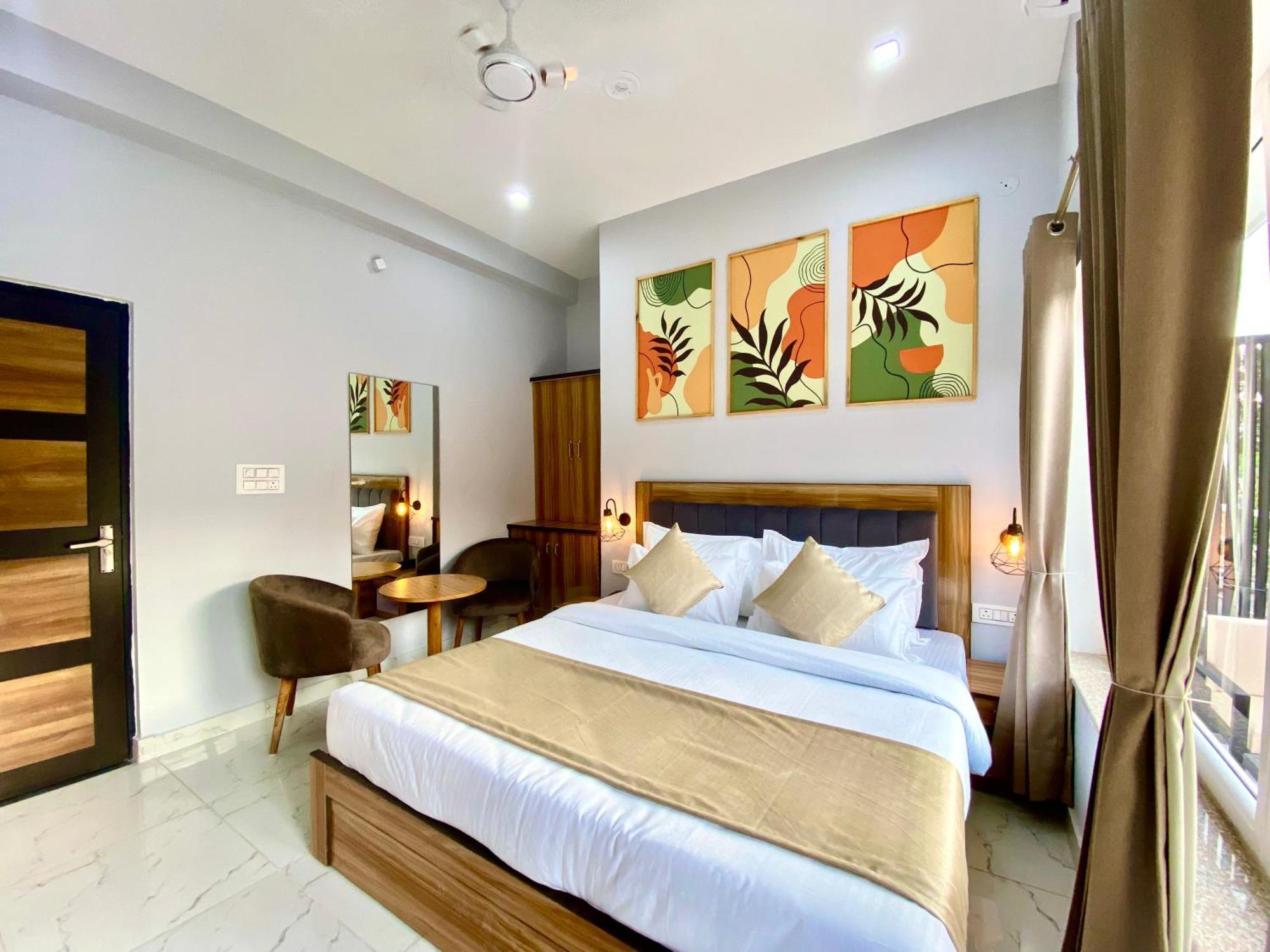 Hotel Wraveler Inn Ришикеш Экстерьер фото